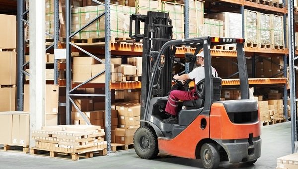app_logistics-warehouse_01.jpeg