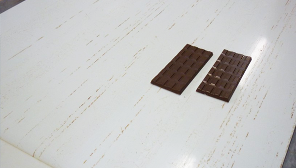 チョコレート搬送